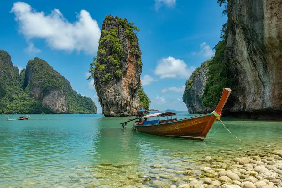 Thailand Reduces Visa-Free Stay to Combat Illegal Activities