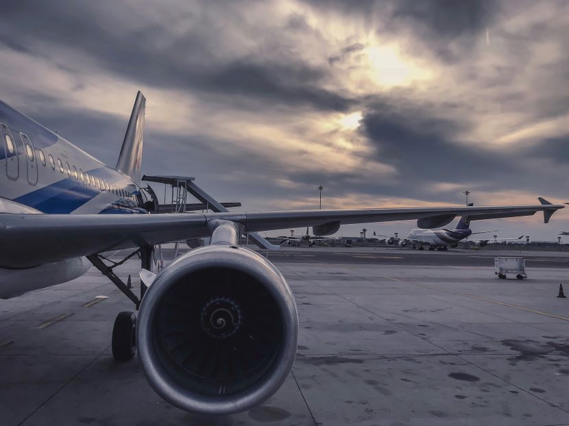 Impact of Severe Thunderstorms on International Aviation: What Travelers Need to Know
