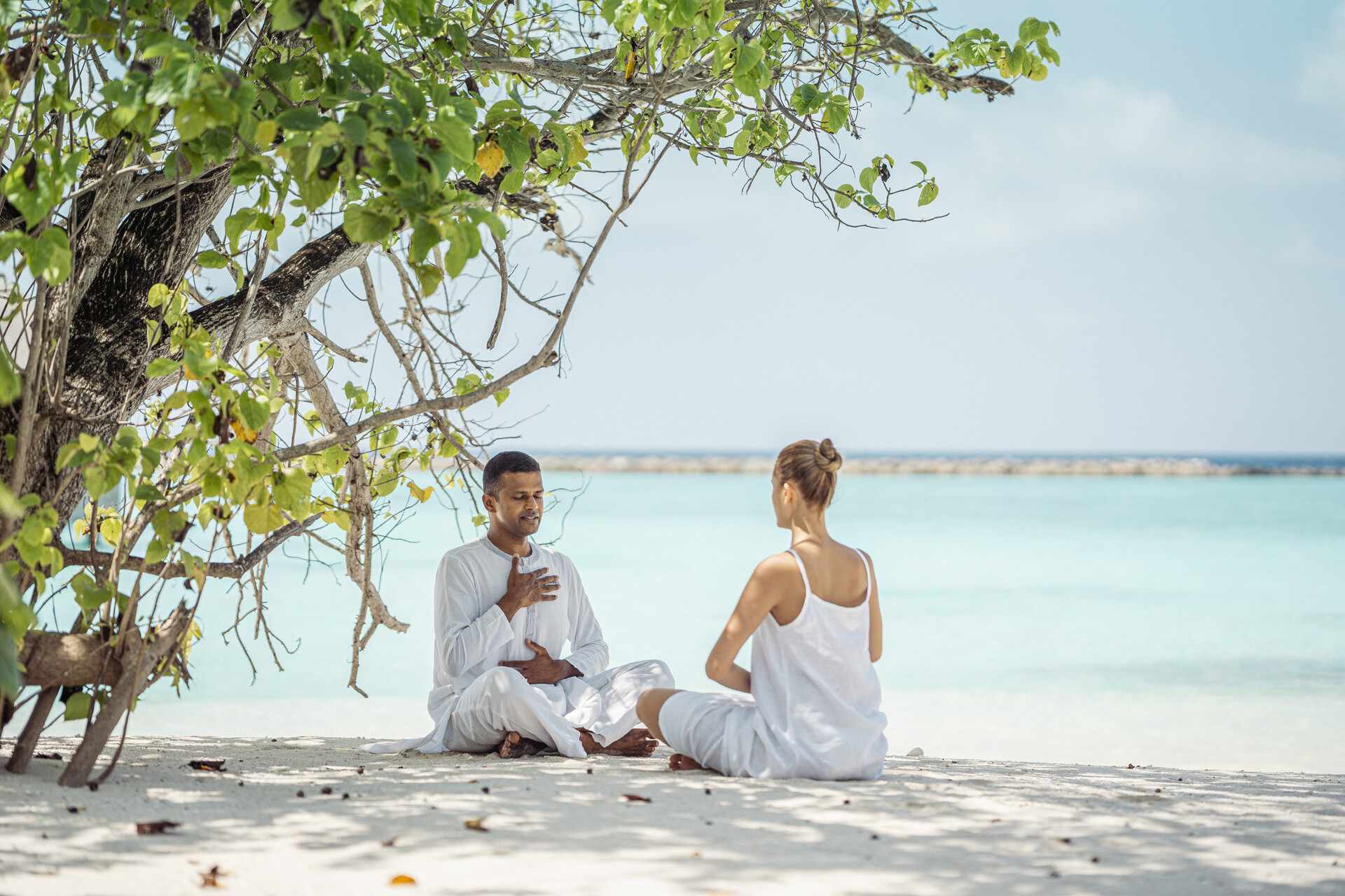 Reconnect and Refresh: Digital Detox at Four Seasons Resorts Maldives