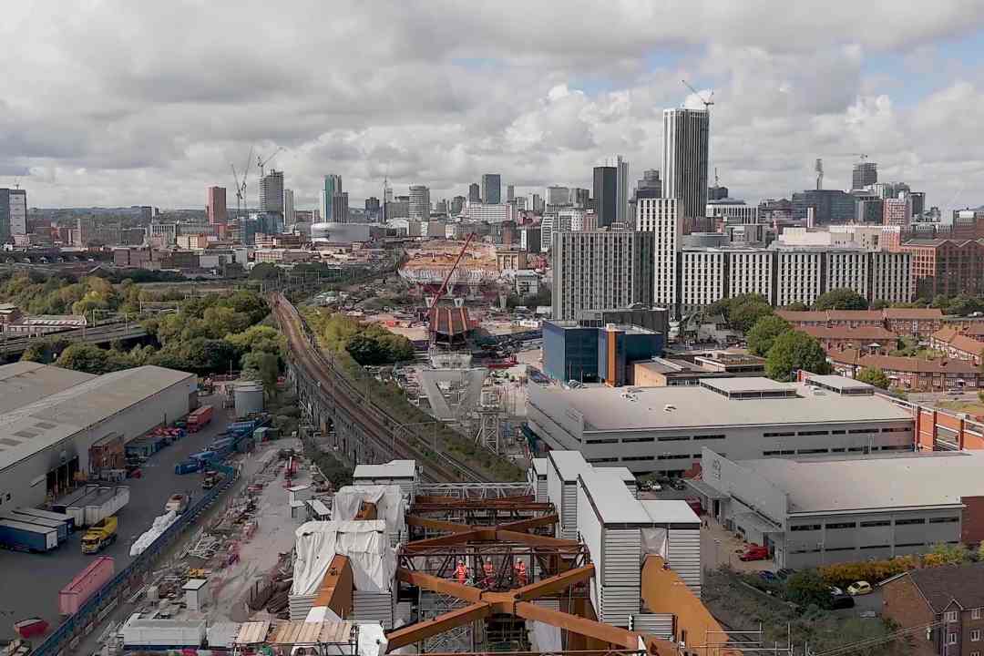 Significant Rail Disruption in the UK: Three-Day Cross City Line Closure for HS2 Viaduct Installation