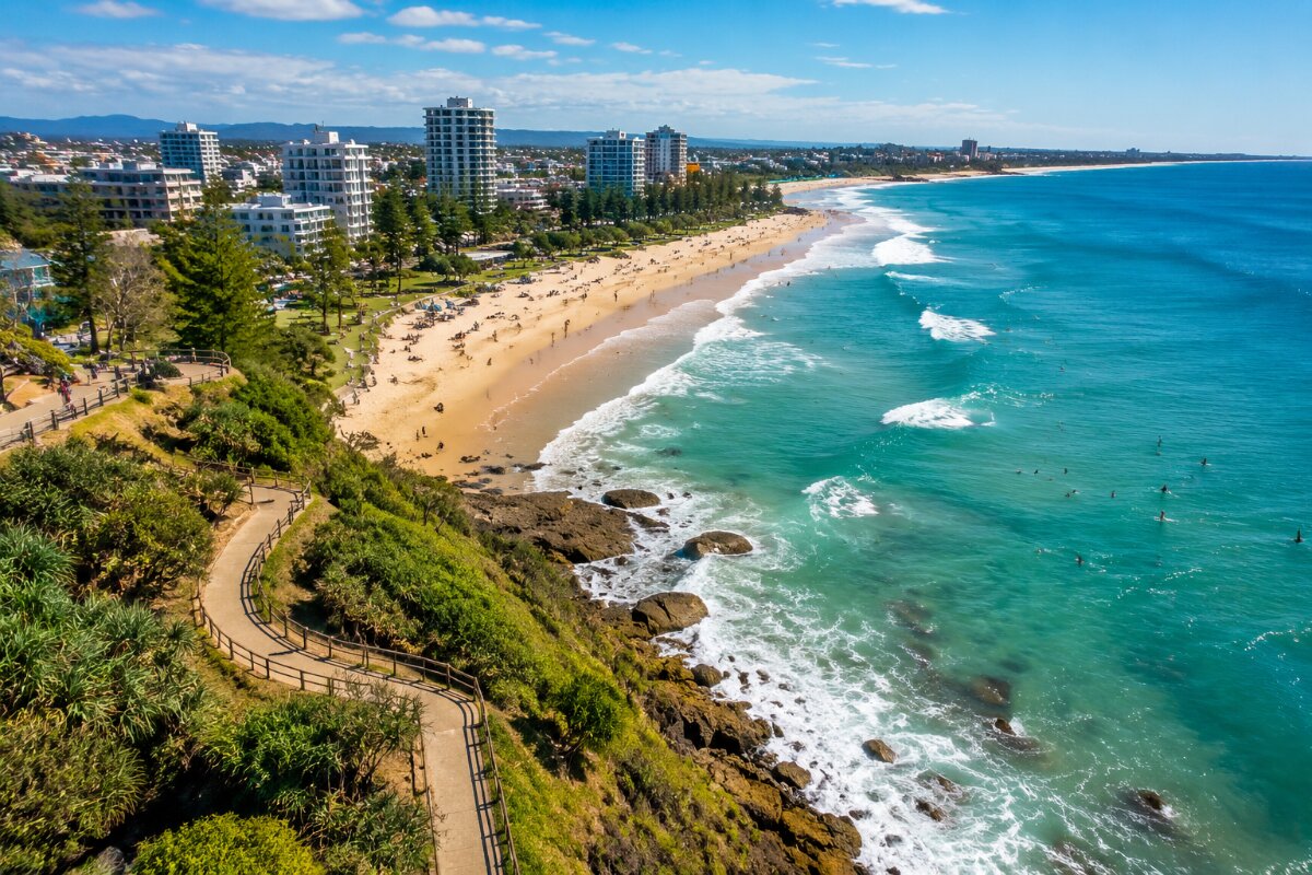Experience the Magic of Alexandra Headland Beach: Sunshine Coast’s Premier Family Destination