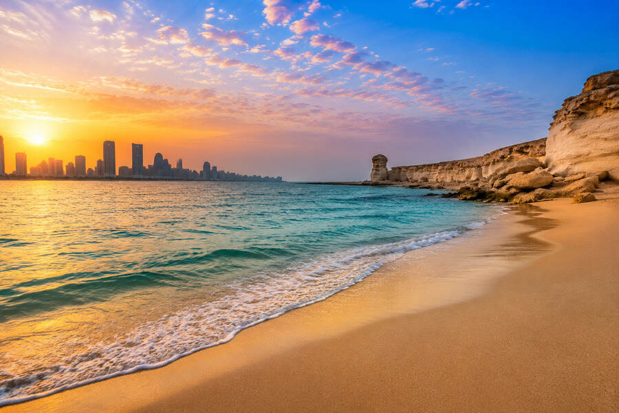 Discover Qatar’s Spectacular Beaches This Summer: Adventure Awaits!