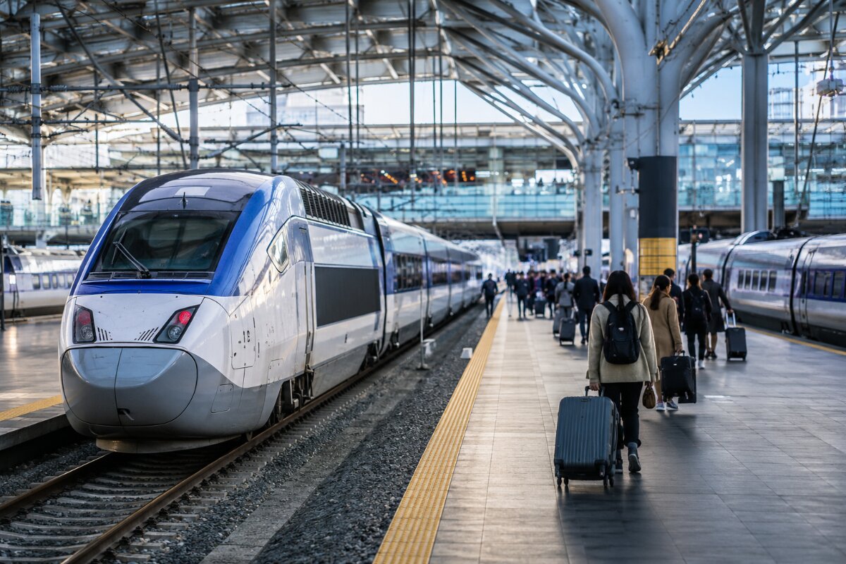 South Korea’s Rail Services Resume Full Operations After Seosomun Incident