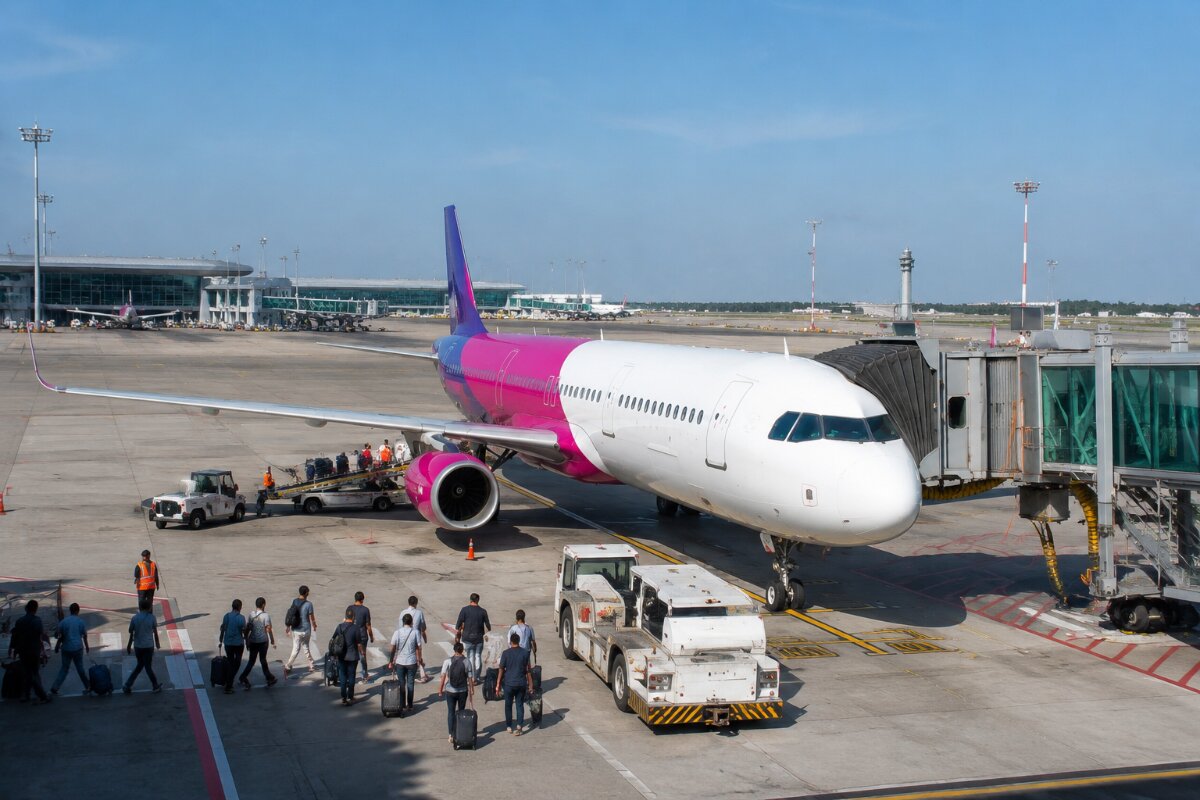 Wizz Air Introduces New Route from Rome Fiumicino to Lamezia Terme: A Boost for Domestic Tourism