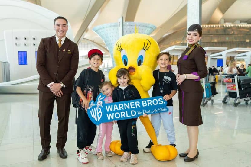 Experience Eid Travel Bliss in Abu Dhabi: A Family Adventure Awaits with Etihad Airways and Warner Bros. Yas Island!