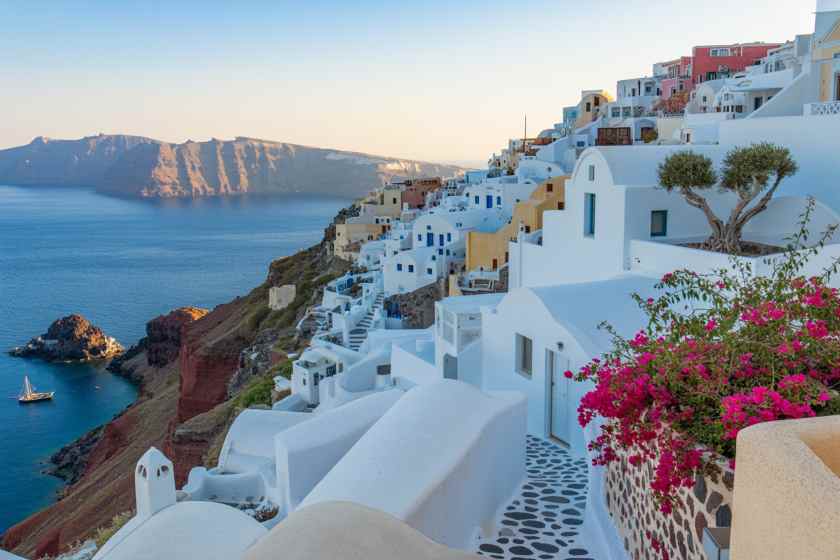 BlueBird Airways Enhances Summer Travel in Greece with Airbus A320 Wet Lease