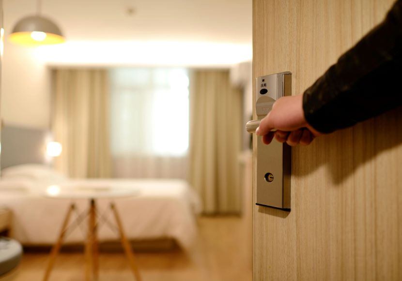 Brach Madrid: A Luxurious Summer Retreat on Gran Vía