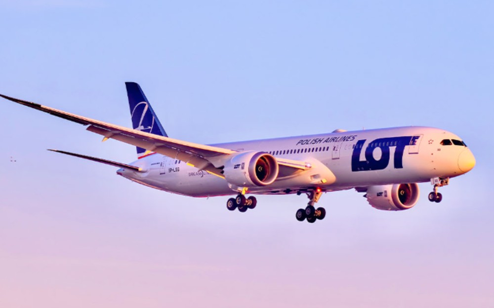 LOT Polish Airlines Launches Direct Flights to Almaty, Expanding Warsaw Connectivity