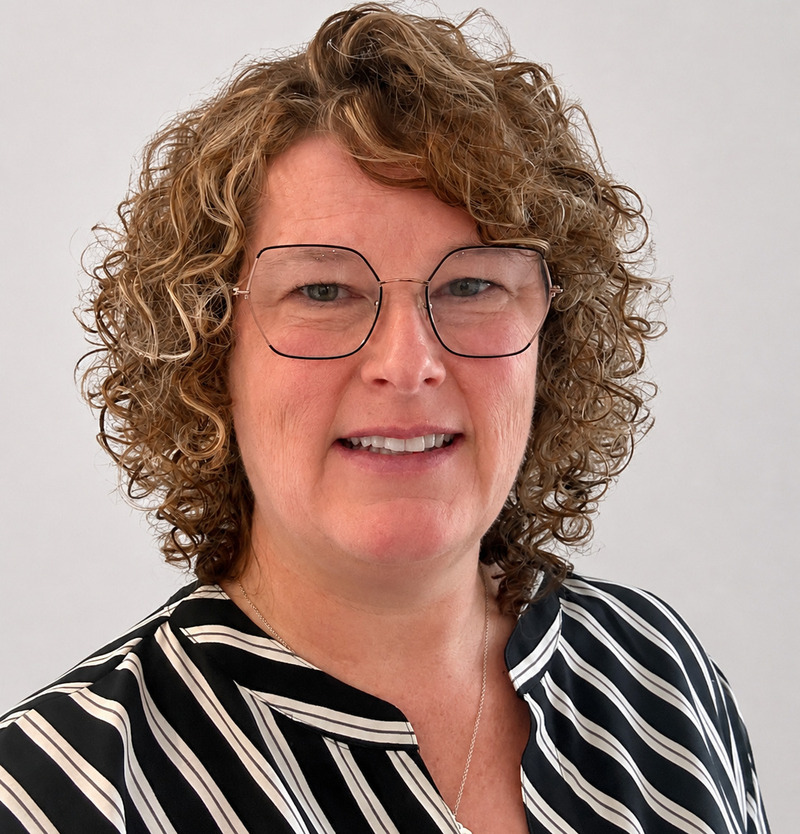 Flair Airlines Expands Vacation Division with Nicole Bursey at the Helm