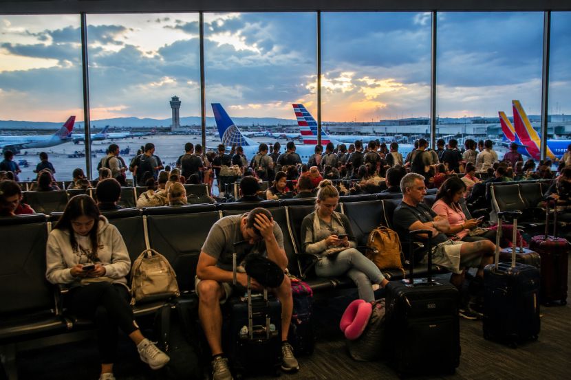 Travel Disruptions at Phoenix Sky Harbor: Affected Airlines and Tips for Travelers