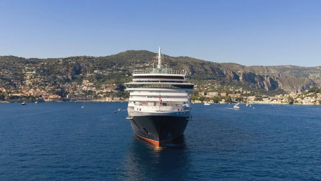 Cunard Launches Exciting Sweepstakes for Travel Advisors: Win a Luxurious Voyage on Queen Victoria