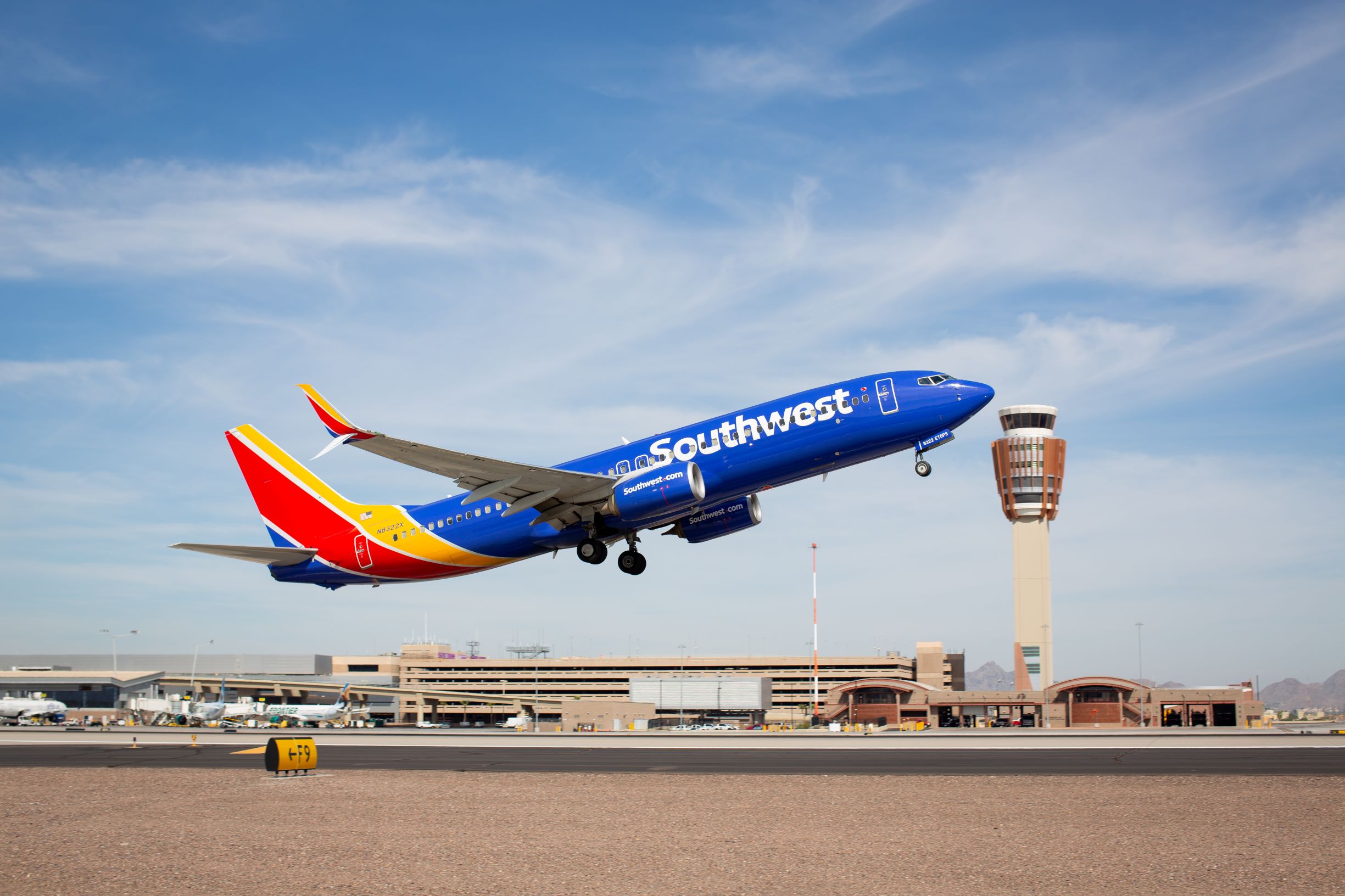 Southwest Airlines Flight WN961 Makes Emergency Landing in Grand Rapids: Key Details for Travelers