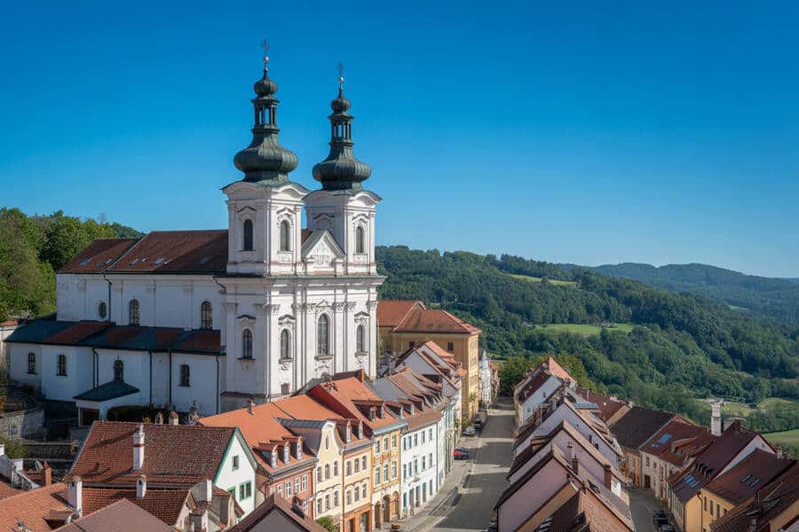 Russia Tops Tourism List for Serbia, Signaling a Major Regional Trend