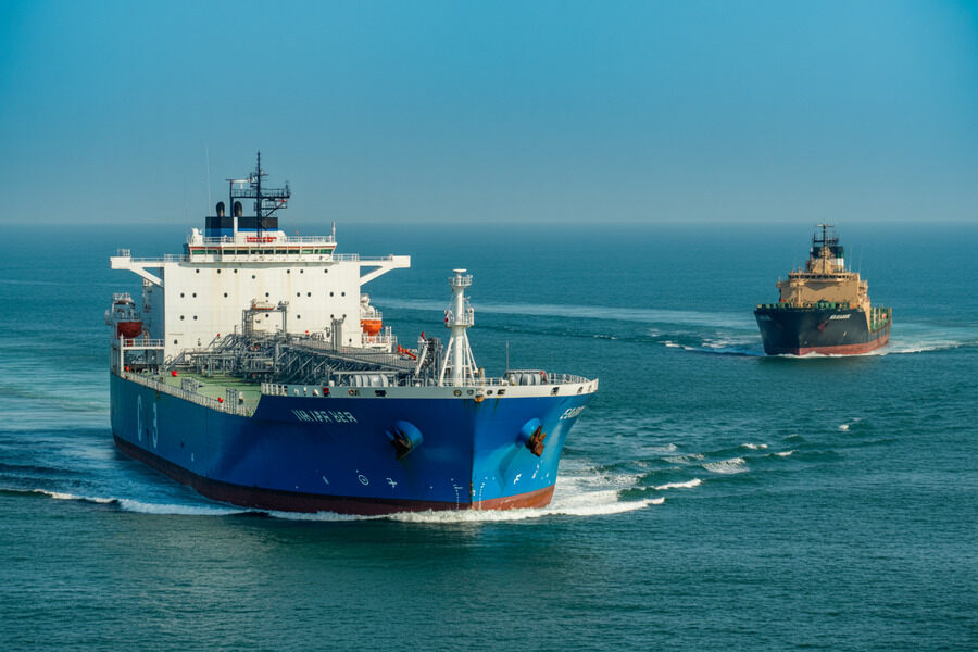 Iran’s New Shipping Regulations: A Challenge for Gulf Nations and Global Trade