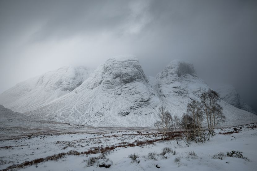 Prepare for Snowstorm Disruptions: Travelers Advised as UK Faces Unusual May Weather