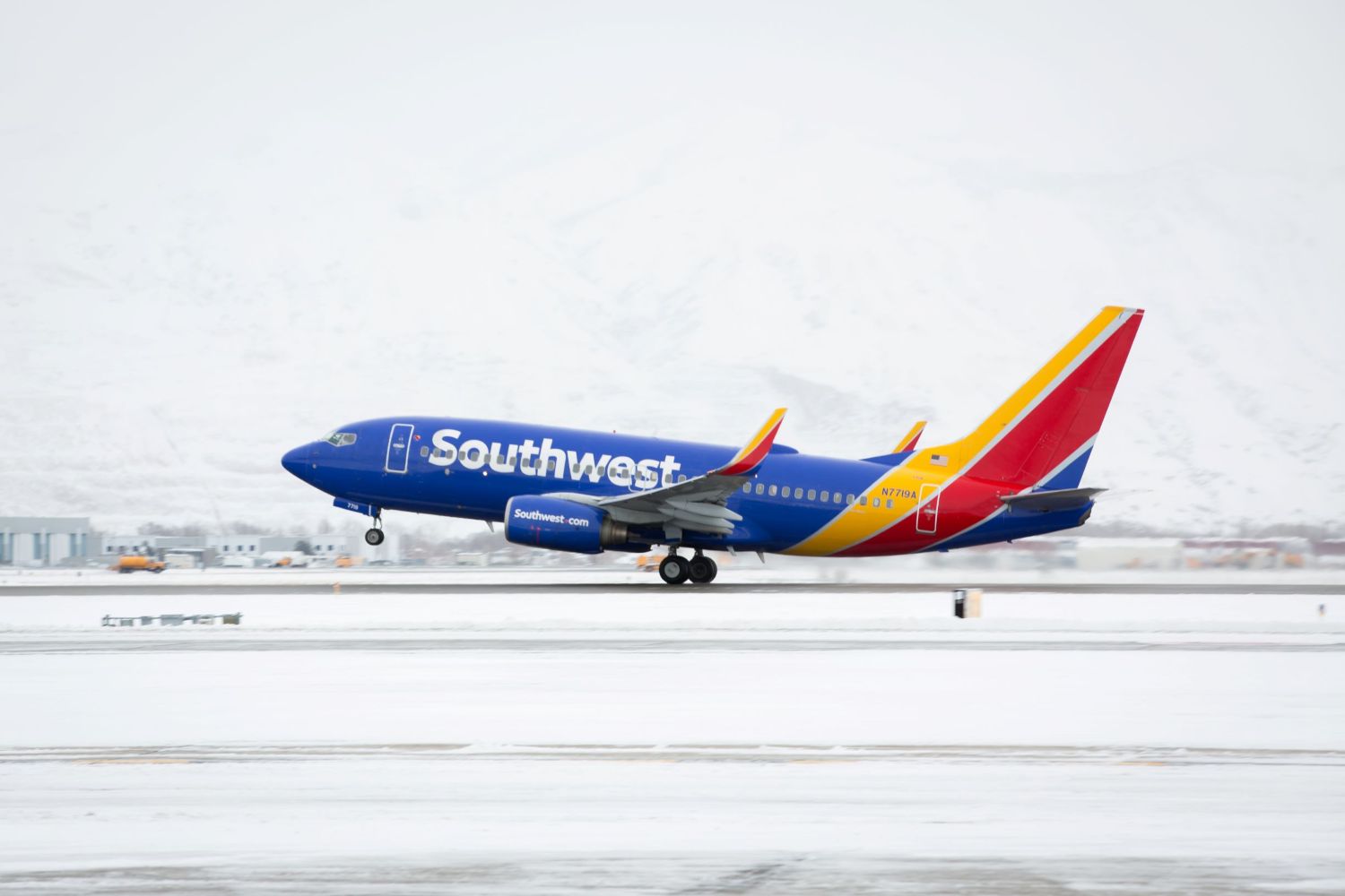 Southwest Airlines Faces Challenges with New Boarding Policy Impacting Short-Haul Routes