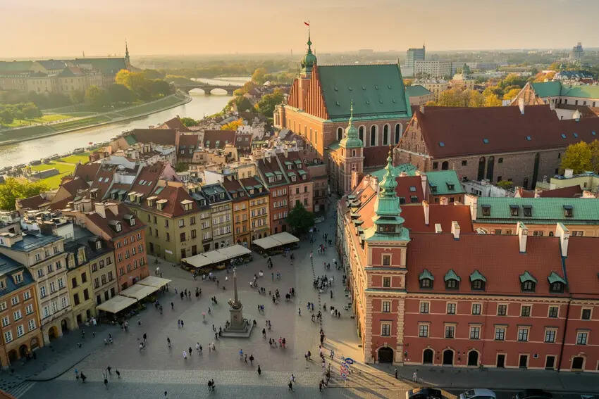 UAE Joins Gulf Nations in Boosting Poland's Tourism Surge: A New Era in Travel Connectivity