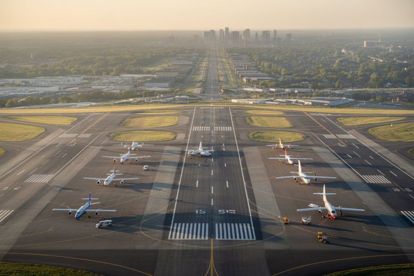 Grounded Flights at Teterboro Airport: Impact on New Jersey Travelers and Alternative Routes