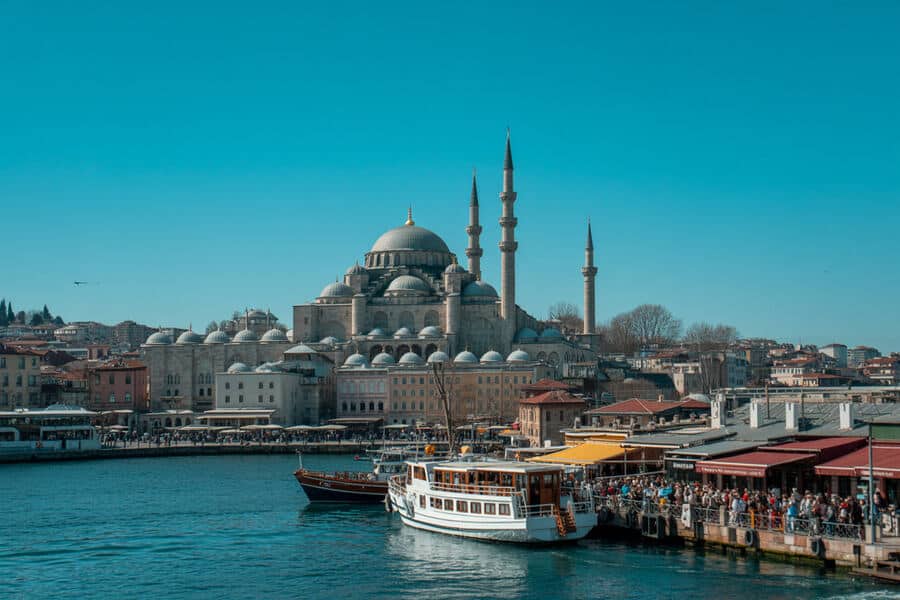 Bulgaria Emerges as a Major Player in Turkey’s Tourism Sector with a 4% Growth