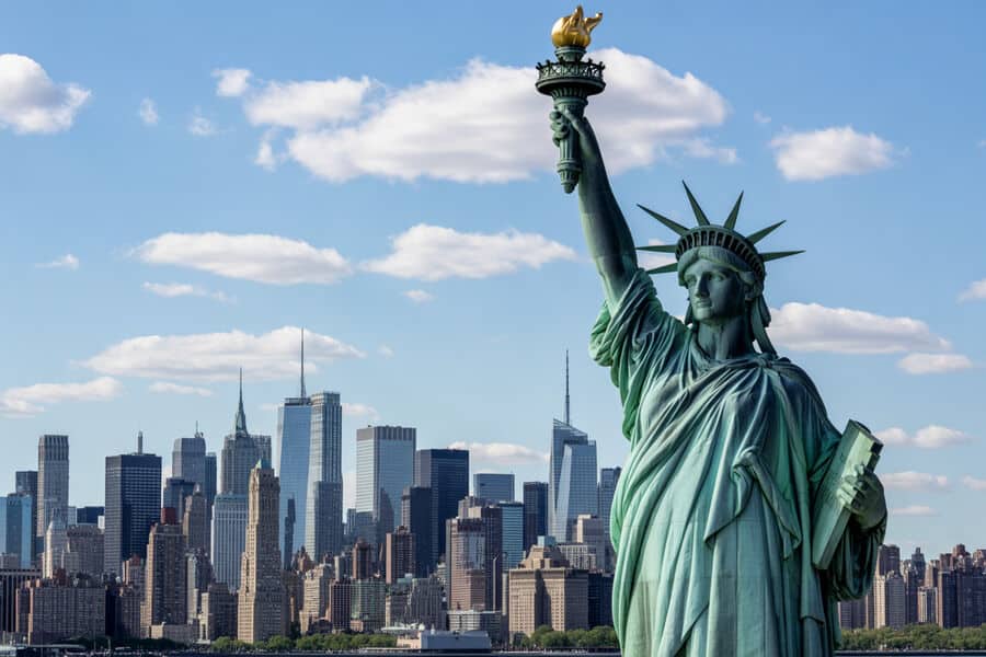 US Tourism Sees Decline as Ireland and Germany Join Other Countries in Early 2026 Trends