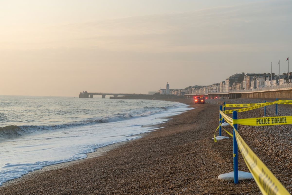 Tragedy at Brighton Beach: Three Sisters Lost, A Call for Coastal Safety Awareness