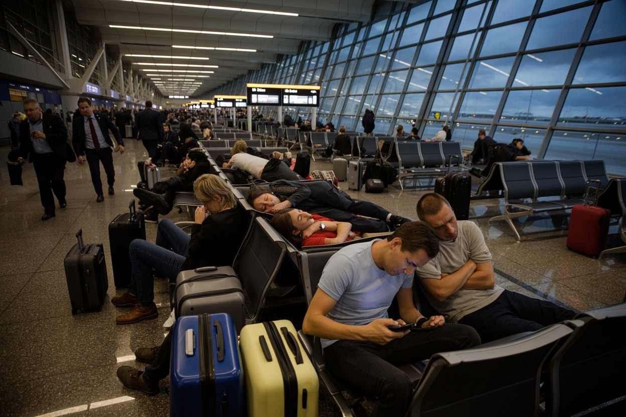 Travel Disruptions in China: Over 100 Flights Cancelled Across Major Cities