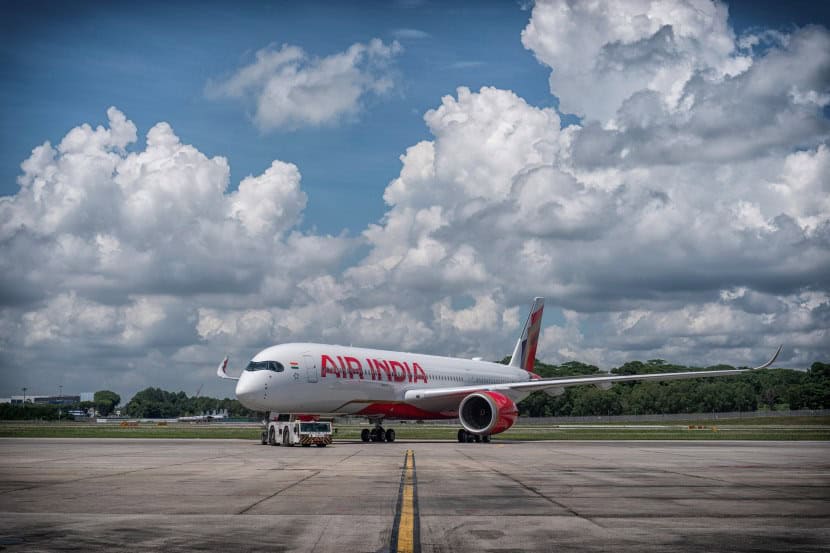 Air India Flight AI173 Returns to New Delhi After Mid-Air Drama: Passengers Safe as Boeing 777 Undergoes Technical Inspection