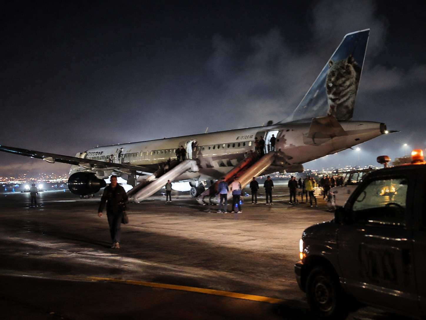 Emergency Evacuation of Frontier Airlines Flight 4345 After Striking Pedestrian at Denver International Airport
