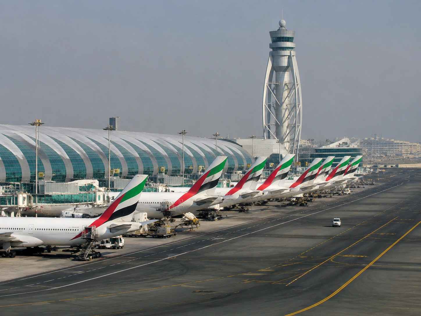 Dubai International Airport Fully Reopens: Emirates, flydubai, Lufthansa & Air India Expand Service