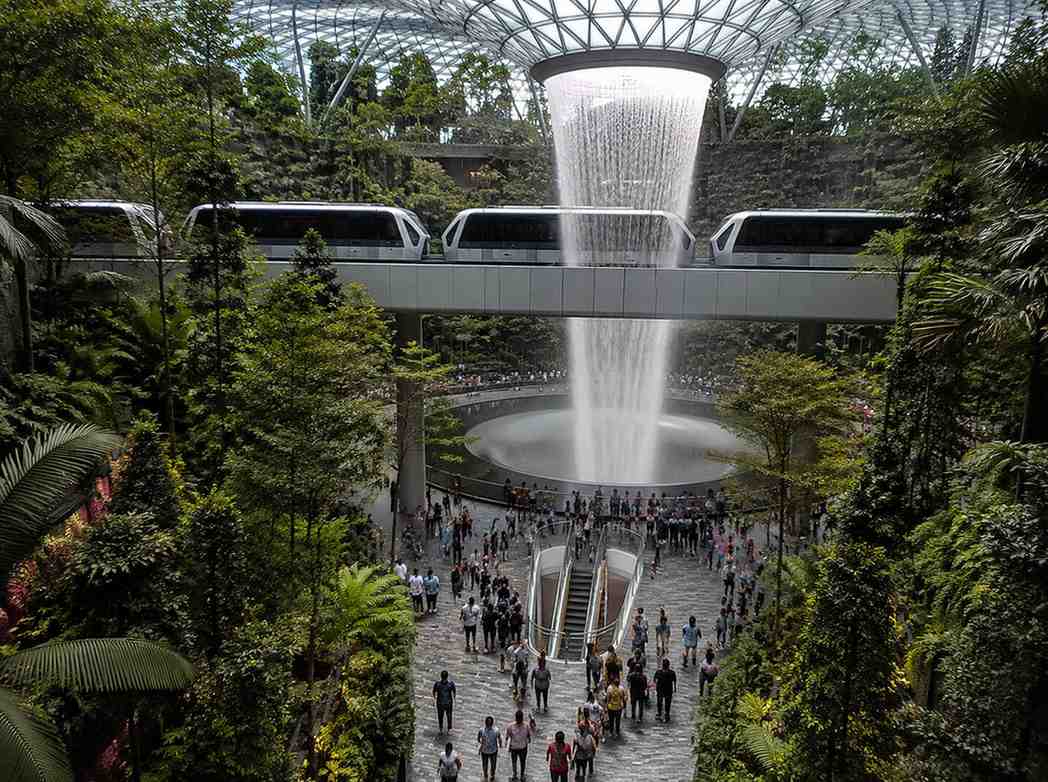 Jewel Changi Airport: A Magnet for Global Travelers as Airlines Report Unprecedented Traffic