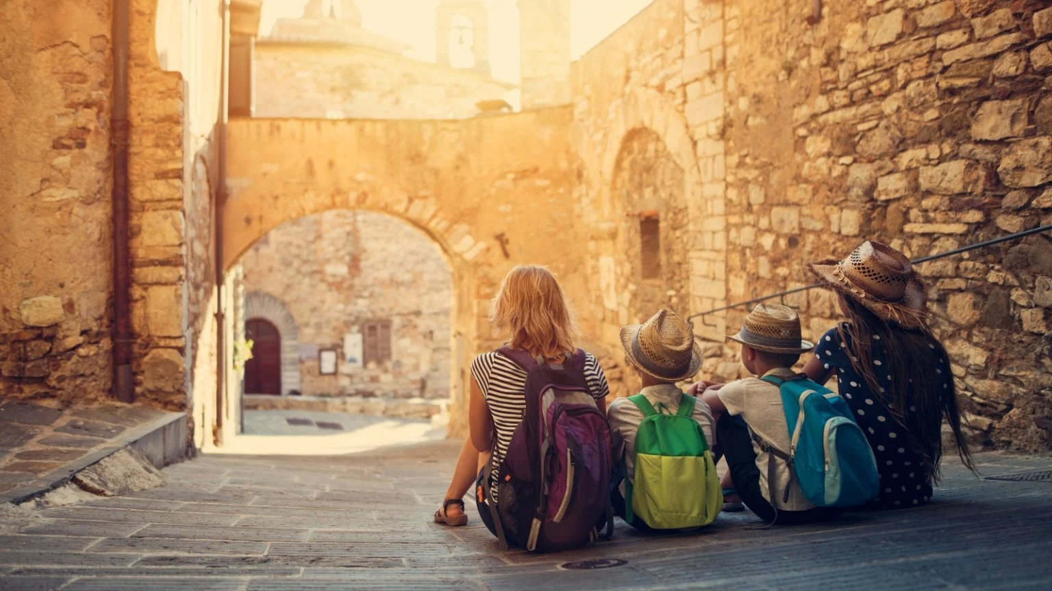 easyJet Anticipates Booming Holiday Travel This May Half-Term as Bookings Surge for European Sunshine Getaways
