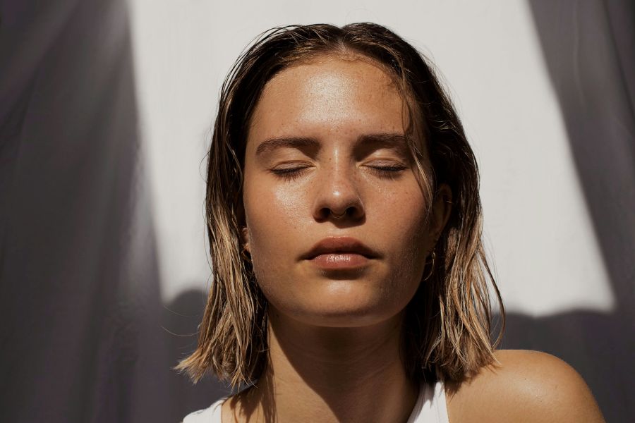 Understanding the Impact of Cabin Air on Skin: New Trends Among Travelers