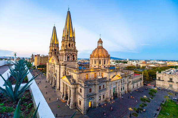 Essential Travel Advisory for Mexico and Other Destinations: What Travelers on Travel2Globe Need to Know This Summer
