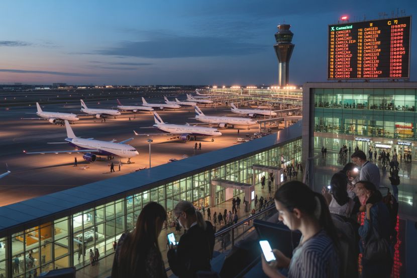 Qatar Joins Regional Peers in Flight Suspensions Amid Elevated Middle East Airspace Tensions