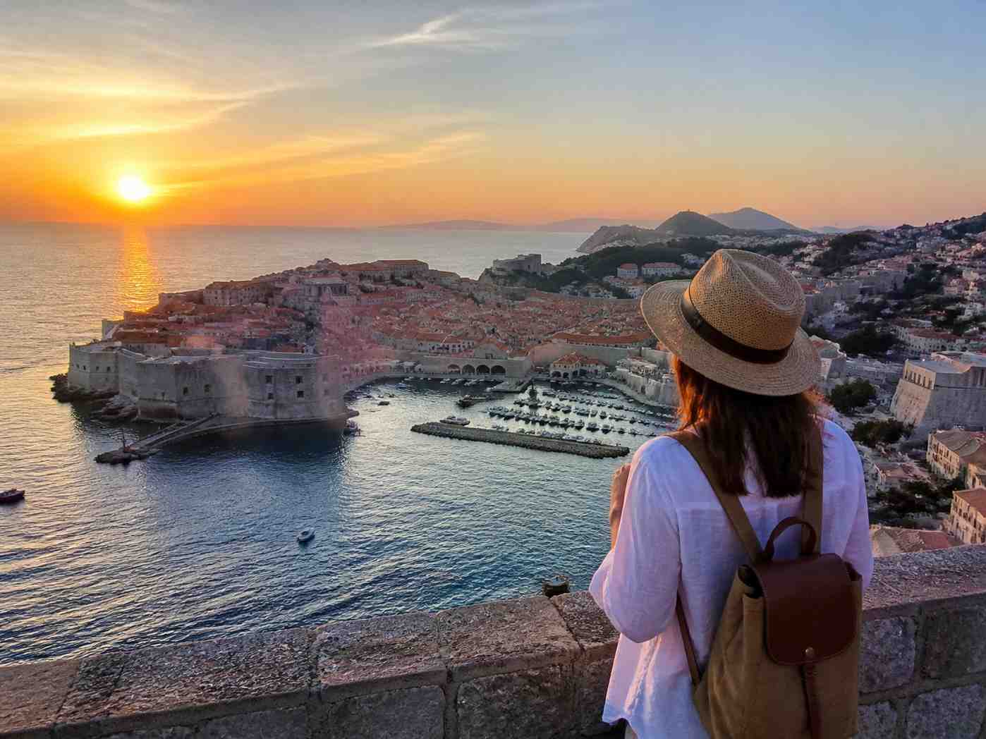 Germany, UK, US, Slovenia, and Croatia Face Airfare Hikes Ahead of Dubrovnik's 2026 Tourism Season