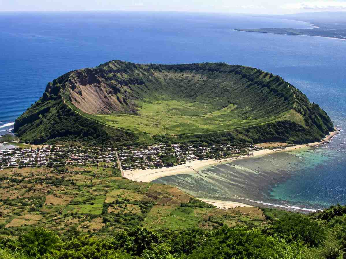 Discover Vietnam’s Ly Son Island: The 2026 Summer Hotspot for Global Travelers