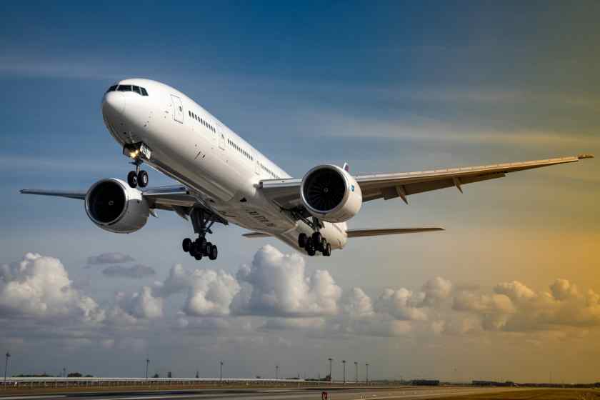 United Airlines Takes to the Skies with Starlink: A New Era of Inflight Connectivity