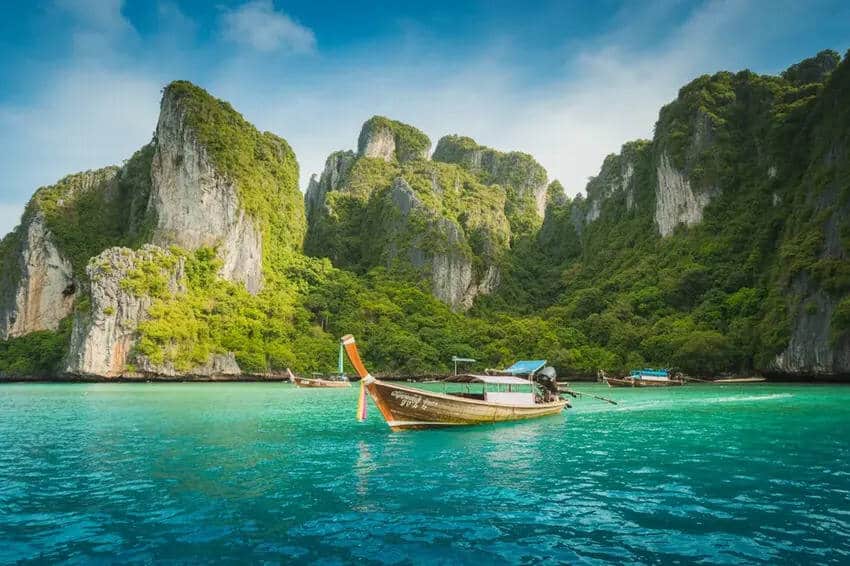 South Korea and Other Countries Fuel Thailand’s Tourism Surge: Over 15 Million Visitors Expected in 2026
