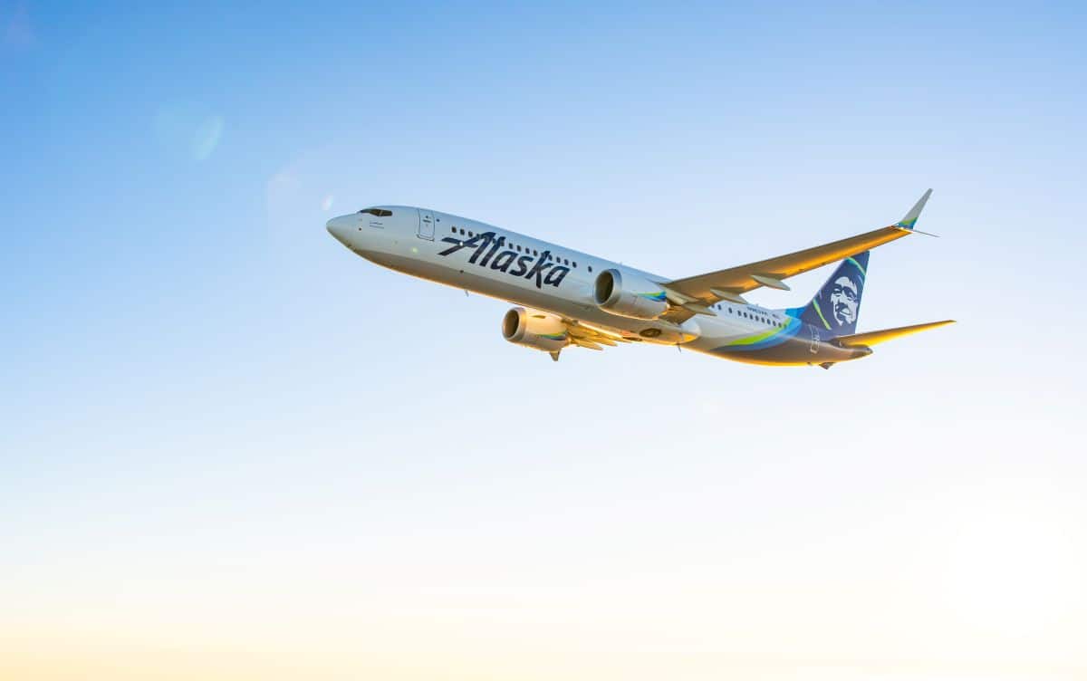 Alaska Airlines Flight ASA618, Boeing 737-990(ER), to St. Louis, Return to Seattle, United States: Why This Boeing 737 Turned Back Mid Journey is Drawing Attention