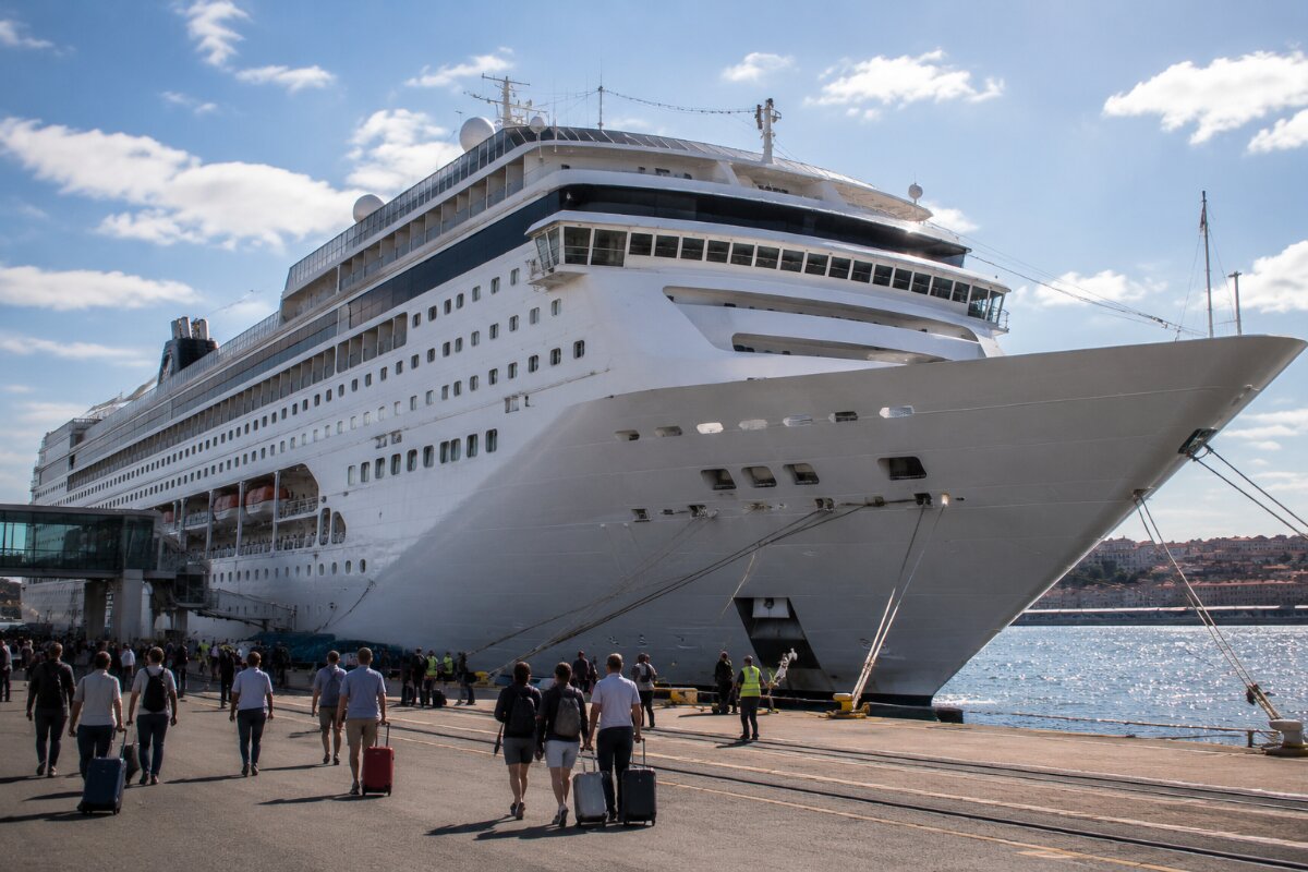 MSC Opera Sets Sail from Lisbon for a New Interporting Season in Portugal