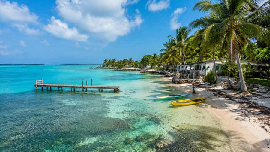 Mexico’s Puerto Morelos, Akumal, and Bacalar Emerge as Hidden Caribbean Destinations Pulling Travellers Away from Cancun’s Crowds: You Need to Know