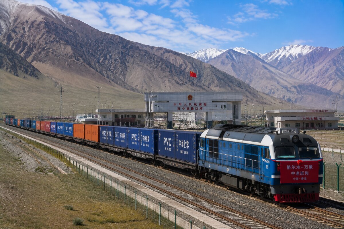 China Unveils First International Freight Train Route Connecting Qinghai and Dong Nai: A Game Changer for Trade