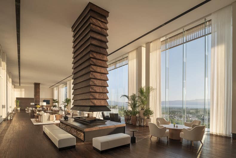 Dali EDITION Opens in China’s Yunnan Highlands: A Bold New Luxury Retreat Where Cangshan Peaks Meet Erhai Lake Serenity