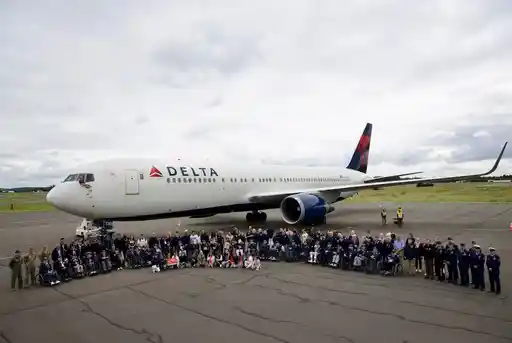 Delta Airlines Flight RPA5703: Diversion to TF Green Airport and Its Impact on Northeast Travel