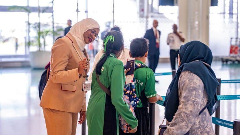 Emirates Unveils Patriotic Super-Reopen Rehearsal to Boost Island Tourism – Book Your Trip Now!
