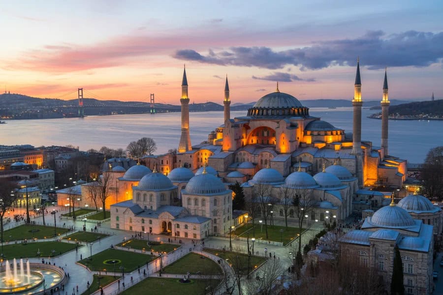 Egypt Joins the Budget Travel Movement: A Shift in Mediterranean Tourism Landscape