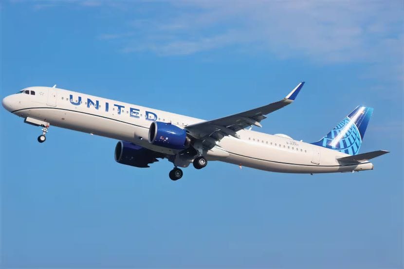 Unexpected Diversion of United Airlines Flight UA1554: Essential Details for Travelers