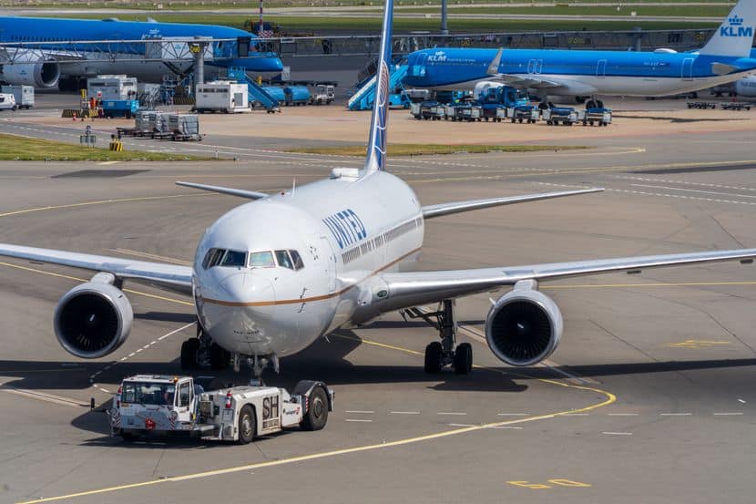 Mesa Airline Operated United Airlines ASH3235, EMBRAER 175 from Oklahoma to Houston Diverted Oklahoma City Will Rogers World Airport United States: Here’s the Latest Update on Flight Diversion
