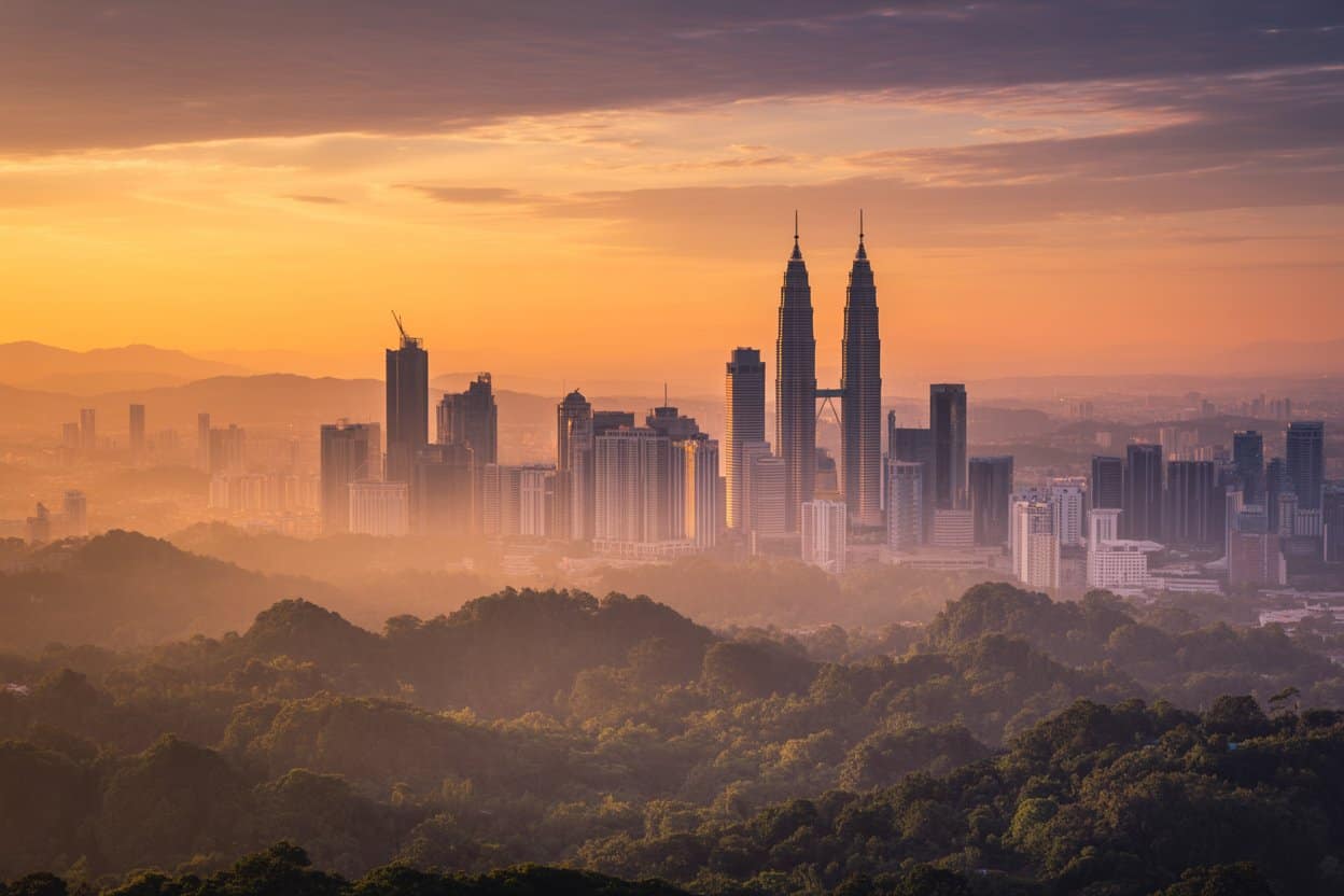 Malaysia Drops in Global Passport Rankings but There’s a Surprising Reason Why Its Travel Document Still Beats the US and Most of the World – All You Need to Know