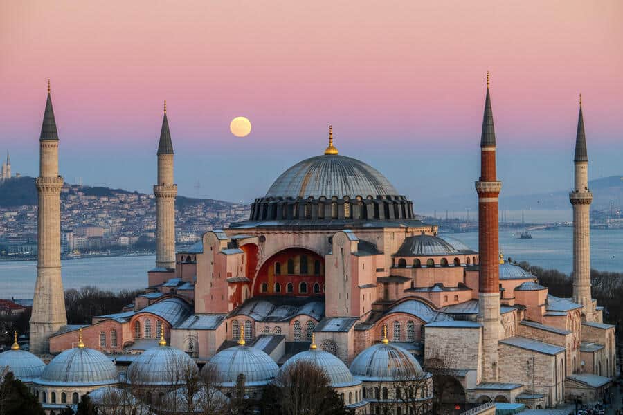 Turkey and Saudi Arabia Forge Powerful Travel and Diplomatic Alliance with Visa-Free Entry Policy Boosting Government Mobility, Transit Freedom, and Long-Stay Access Across Strategic Routes